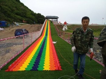 杨浦网红滑道项目